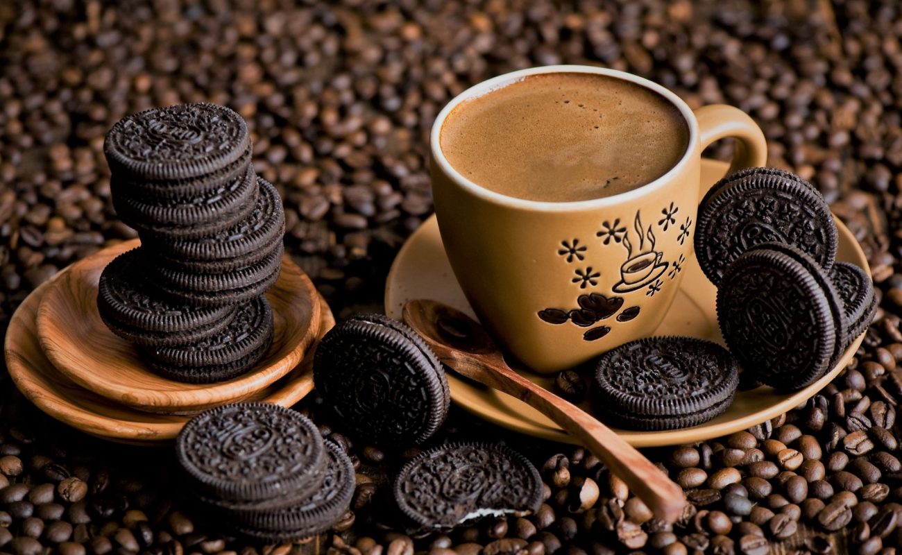 قهوه ست بررسی می‌کند؛ کافئین قهوه اسپرسو بیشتر است یا قهوه دمی به روش فرنچ پرس ؟