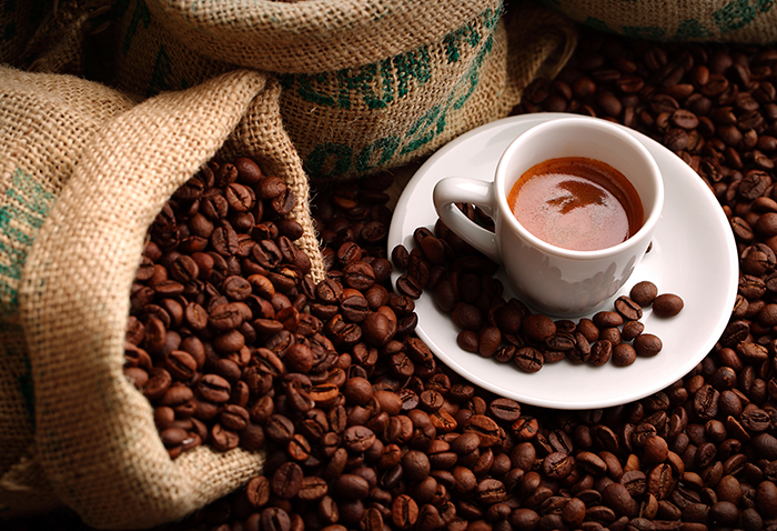 افراد مبتلا به دیابت نوع دو روزی چند فنجان قهوه بنوشند؟
