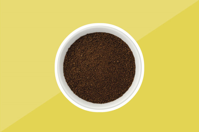 7 مورد از خواص جالب قهوه دَمی برای جوانسازی پوست و از بین بردن شوره سر