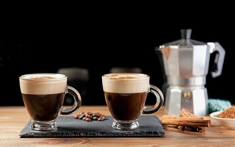 طرز تهیه انواع قهوه با موکاپات به روش ایتالیایی‌ها