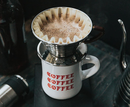 تاریخچه مختصری از انواع روش‌های دستی دم‌آوری قهوه در خانه