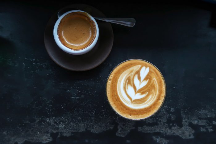 قهوه اسپشالیتی یا تخصصی چیست و با قهوه موج سوم و قهوه لذیذ چه تفاوتی دارد؟