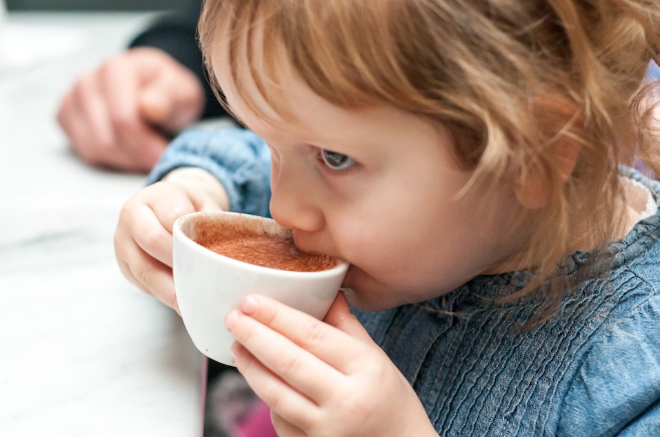 چطور قهوه را به کودکان معرفی کنیم؟