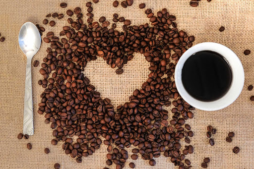 جدیدترین تحقیق پزشکی: کاهش بروز سکته و نارسایی قلبی با مصرف روزانه قهوه