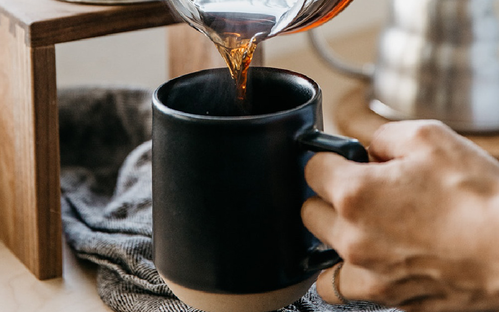 ویروس کرونا چگونه بر مصرف قهوه در محل محل کار تأثیر می گذارد