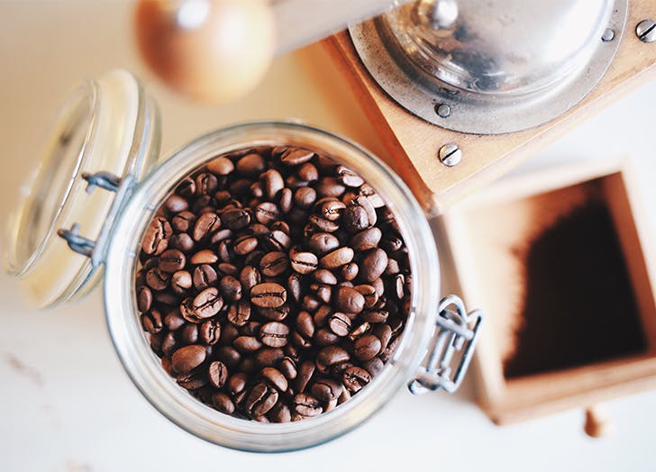 چرا روش نگهداری قهوه مهم است؟