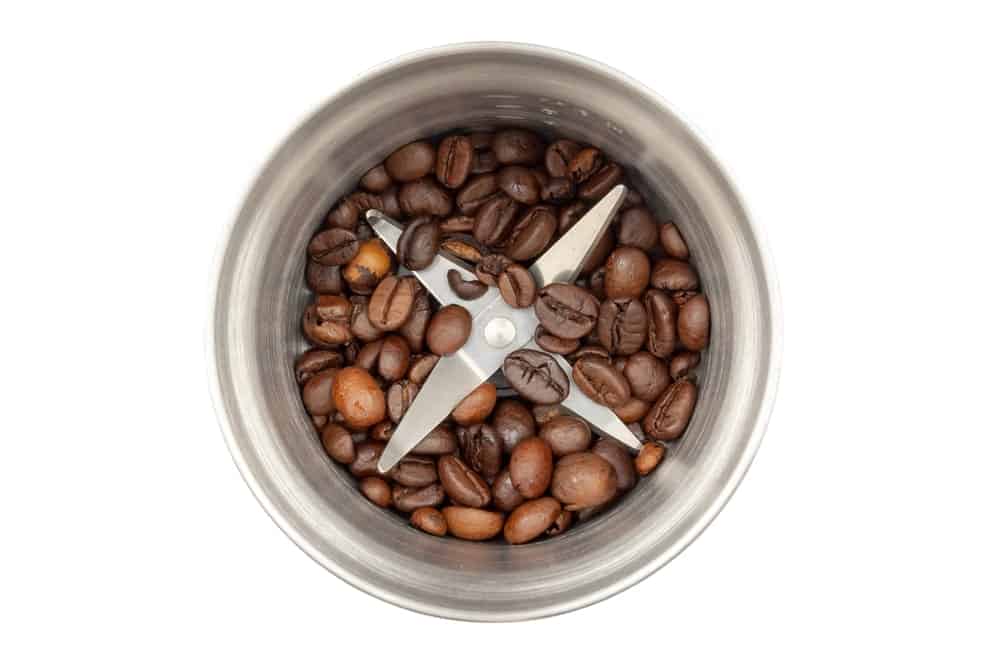 وقتی دانه های قهوه آسیاب می شوند چه اتفاقی می افتد؟