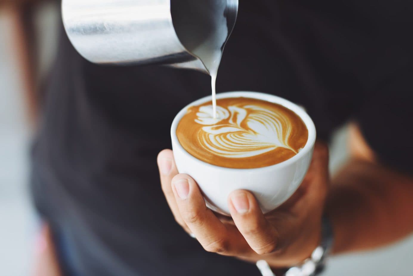 کافئین قهوه لاته چیست؟