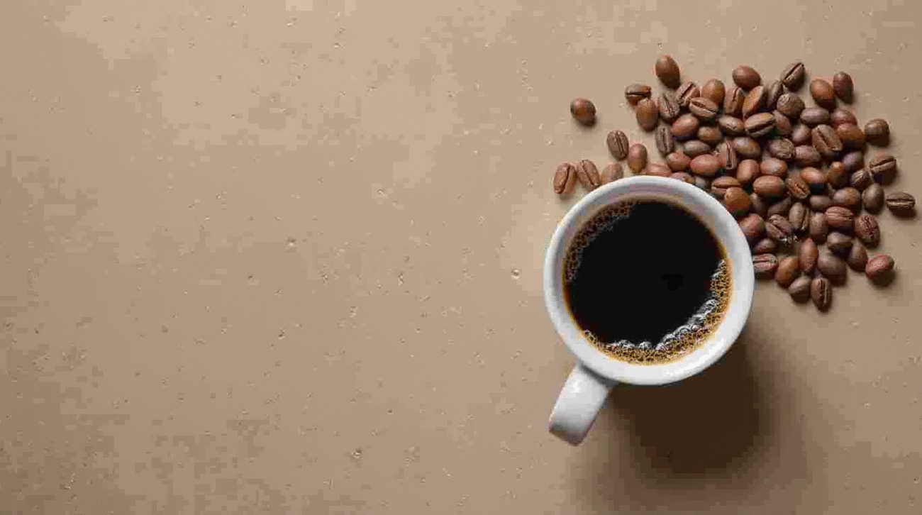 مزایای قهوه سیاه + ۷ دلیل برای نوشیدن روزانه آن