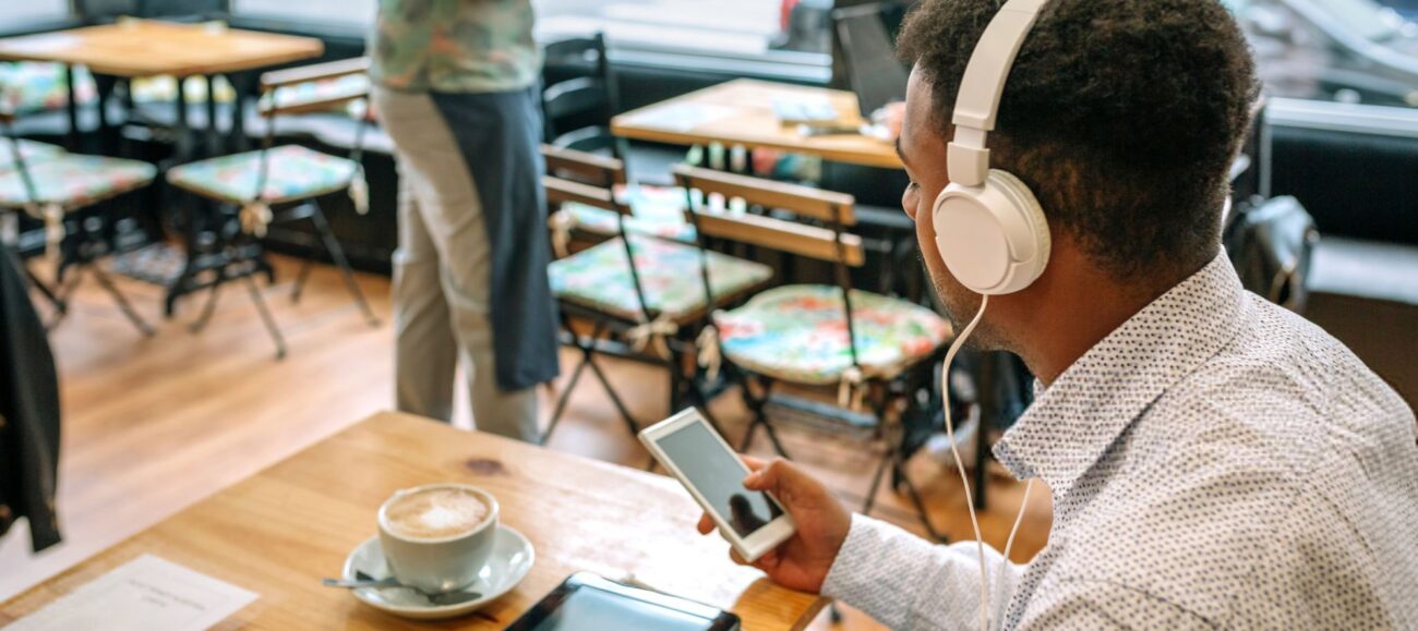 آهنگ با قهوه