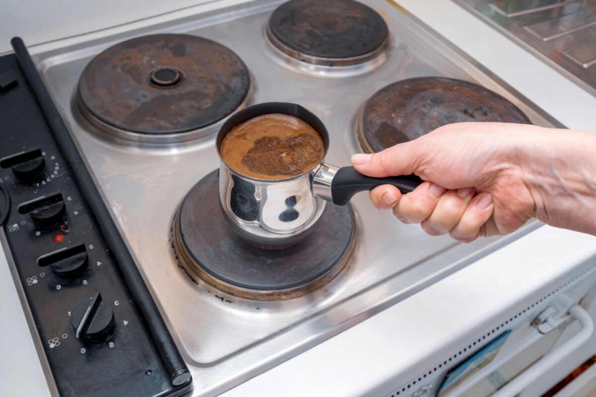 آیا گرم کردن مجدد قهوه درست است؟